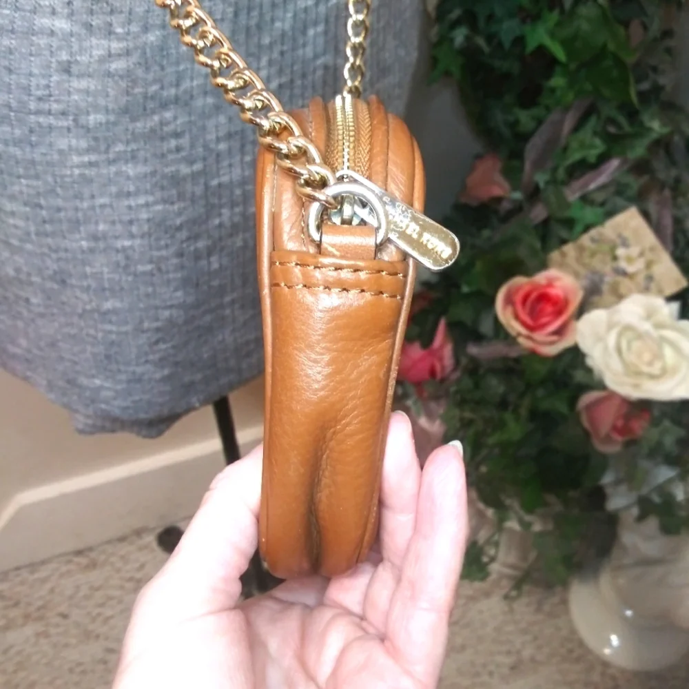Michael Kors Ginny Caramel Brown Leather Camera Bag Style Crossbody - Picture 6 of 13